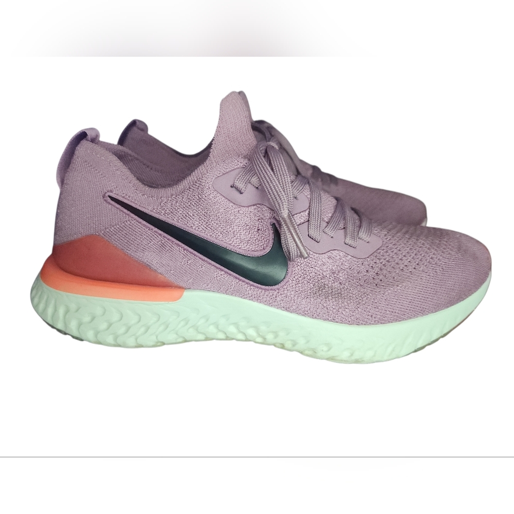 Nike Epic React Flyknit 2 'Plum Dust', Womens 9 - Picture 3 of 9